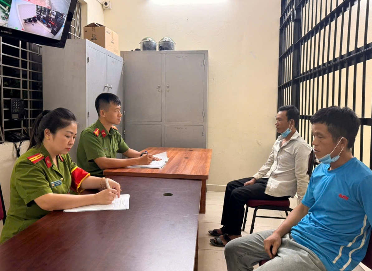 Công an phường Lê Chân phát hiện 2 đối tượng tàng trữ trái phép chất ma tuý